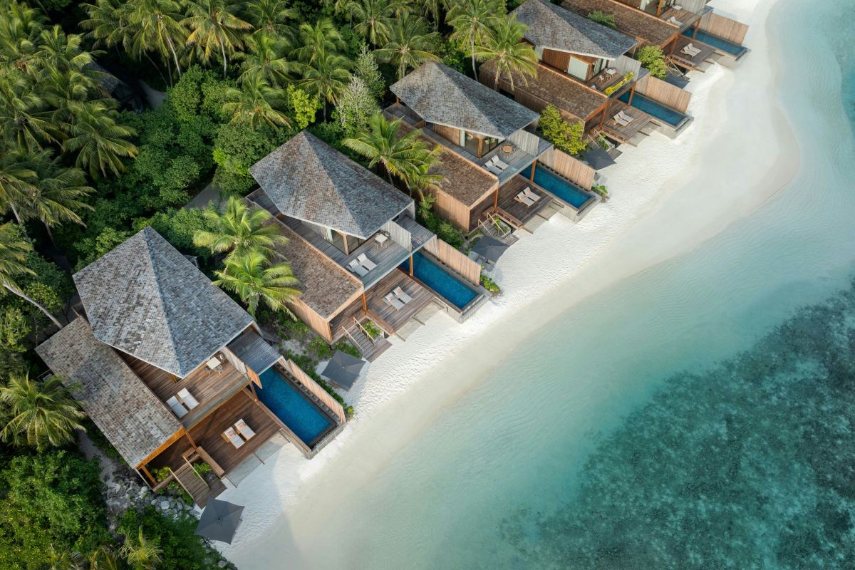 The St. Regis Maldives Vommuli ResortHotel Overview