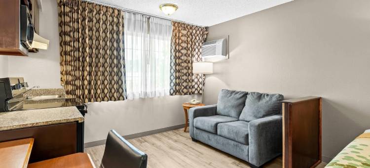 高速公路 217 号及 26 号西罗德威套房酒店(Rodeway Inn & Suites Hwy 217 & 26 W)图片