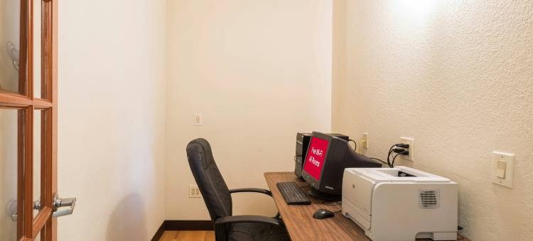红顶套房酒店-多佛尔市区(Red Roof Inn & Suites Dover Downtown)图片