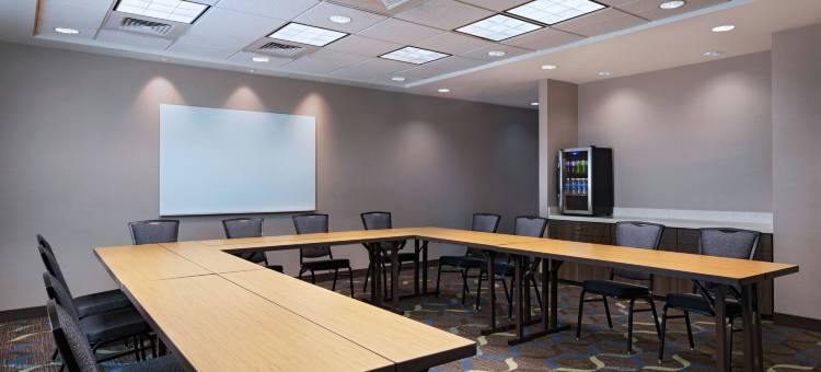 奥马哈阿克萨本村居家酒店(Residence Inn Omaha Aksarben Village)图片