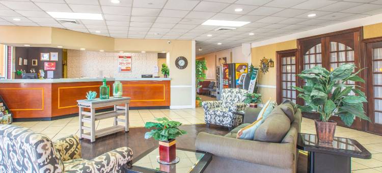 Econo Lodge Savannah Gateway I-95图片