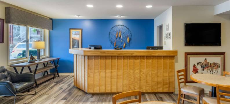 伊康旅馆(Econo Lodge Cherokee Near River Park)图片