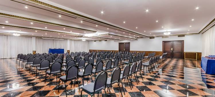 塞维利亚玛卡瑞纳艾克斯酒店(Exe Sevilla Macarena)图片