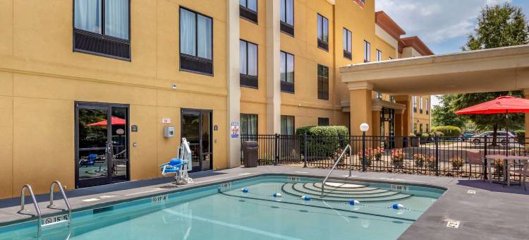 克莱顿加纳舒适套房酒店(Comfort Suites Clayton - Garner)图片