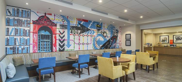 希尔顿欢朋酒店-埃姆斯伯里(Hampton Inn Amesbury)图片