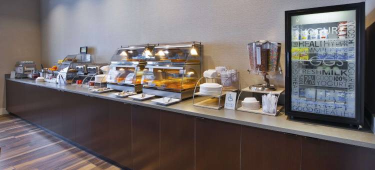 东兰辛-奥克莫斯贝斯特韦斯特套房酒店(Best Western Okemos/East Lansing Hotel  Suites)图片