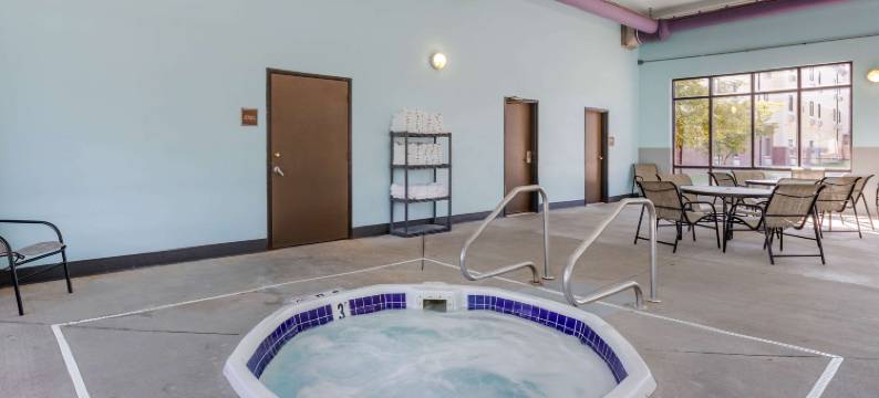 费尔格朗兹伊克诺套房酒店(Econo Lodge Inn & Suites Fairgrounds)图片