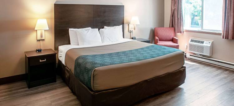 海湾伊克诺旅馆(Econo Lodge on the Bay)图片