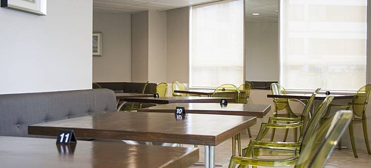 阿斯考提亚女王酒店(Ascotia Off Queen)图片