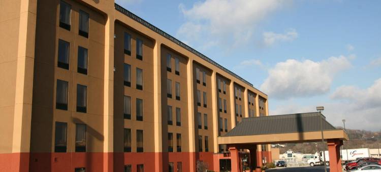 希尔顿欢朋酒店-阿尔图纳(Hampton Inn Altoona)图片