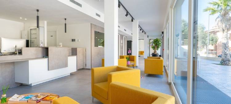 Horizon Hotel Badesi图片