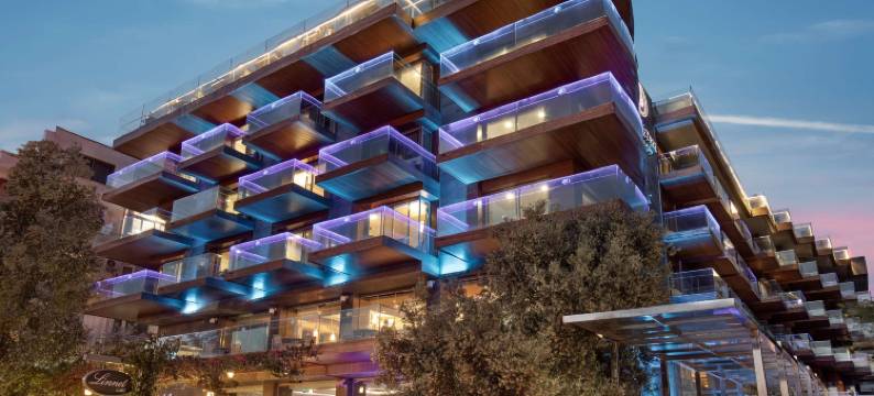 库萨达斯希尔顿逸林酒店(DoubleTree by Hilton Kusadasi)图片