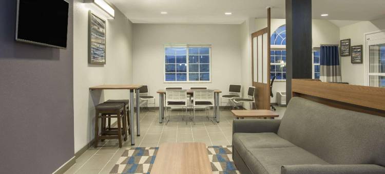 卡尔德威尔 I-77 康铂酒店及套房(Quality Inn & Suites Caldwell I-77)图片