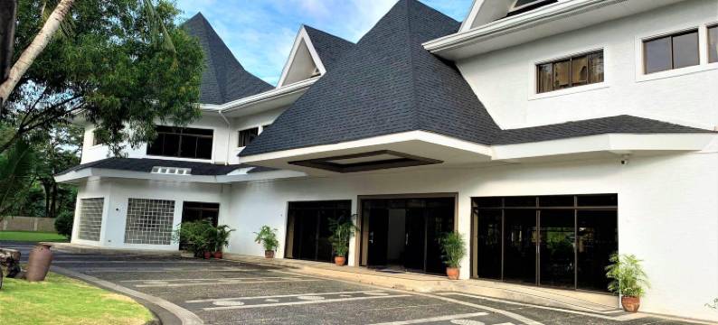 布鲁城堡度假村(Chateau Bleu Resort)图片