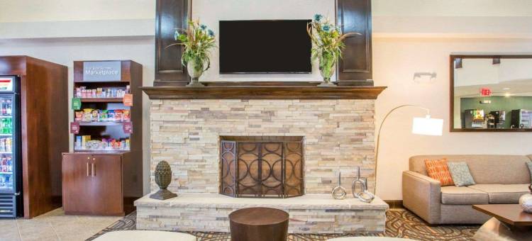 舒适套房酒店(Comfort Suites)图片