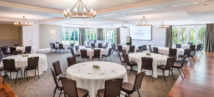希尔顿陶波湖酒店(Hilton Lake Taupo)图片