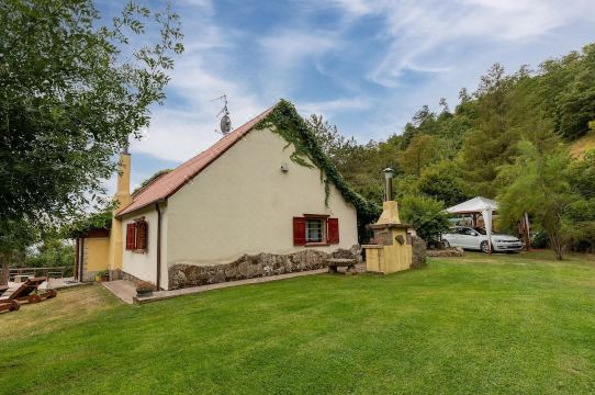 Fontanile Hotel Overview