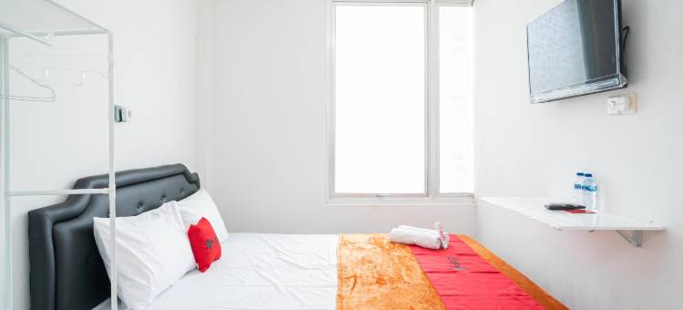 红多兹酒店@阿拉莉亚哈拉潘英达(RedDoorz @ Aralia Harapan Indah)图片