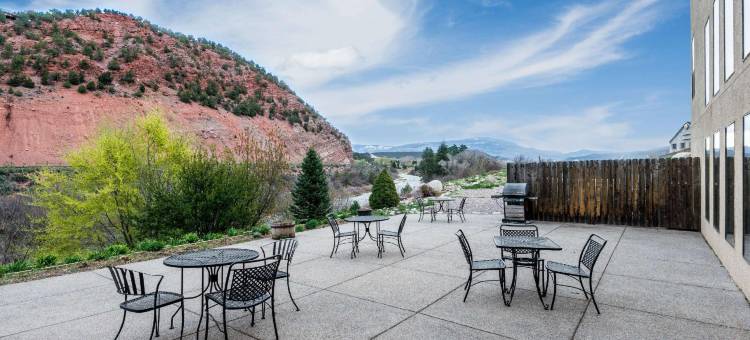 卡尔代尔温德姆戴斯酒店(Days Inn by Wyndham Carbondale)图片