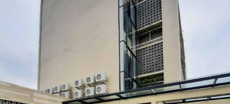 红多兹酒店-近棉兰皇家普里玛医院2号(RedDoorz Near RS Royal Prima Medan 2)图片