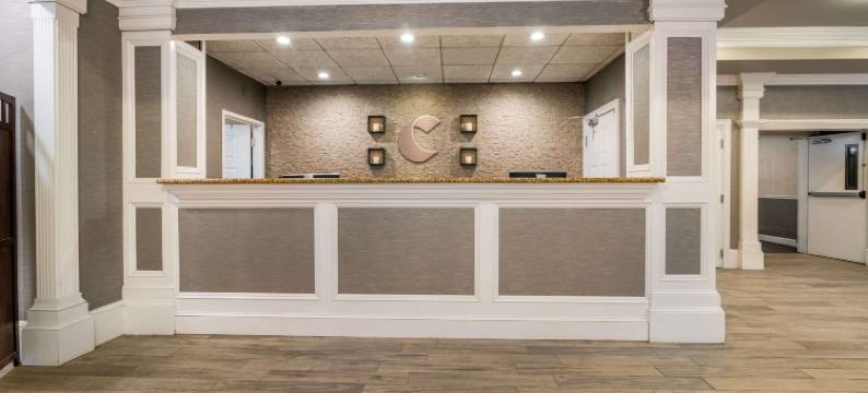 莫里森维尔普拉茨堡凯艺套房酒店(Comfort Inn & Suites Plattsburgh - Morrisonville)图片