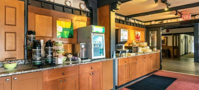 摇摆狗品质酒店(Quality Inn Waddling Dog)图片