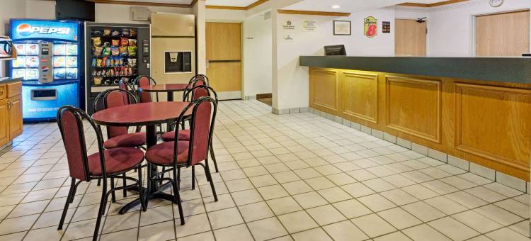 卡农斯堡-匹兹堡速8酒店(Super 8 by Wyndham Canonsburg/Pittsburgh Area)图片