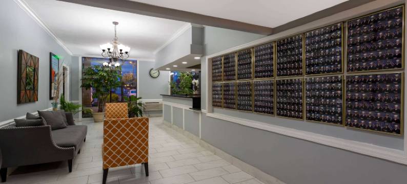 沃基根大湖区豪生酒店(Howard Johnson by Wyndham Waukegan Great Lakes)图片