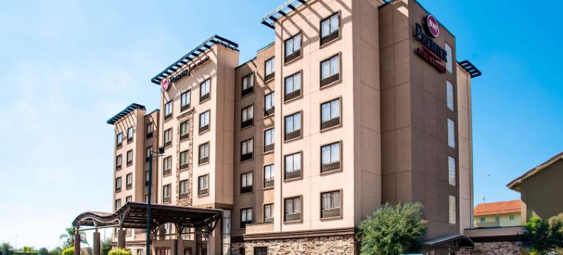 蒙特雷空港贝斯特韦斯特精品酒店(Best Western Premier Monterrey Aeropuerto)图片