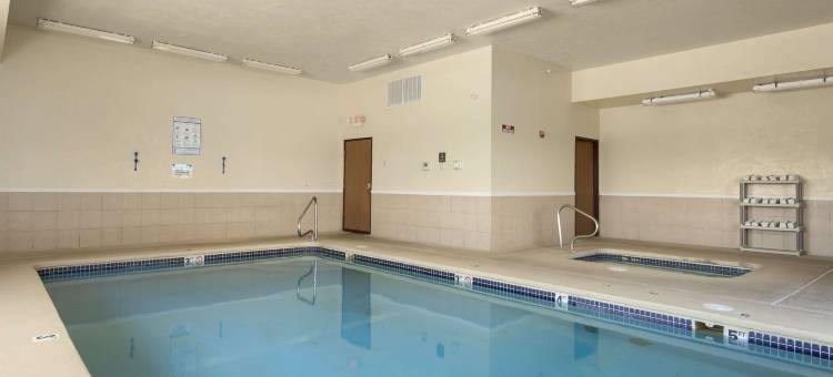 杰斐逊城戴斯酒店(Days Inn by Wyndham Jefferson City)图片