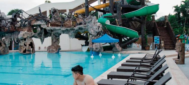 杜马盖地皇家港水上乐园度假村(Port Royale Waterpark Resort Dumaguete)图片