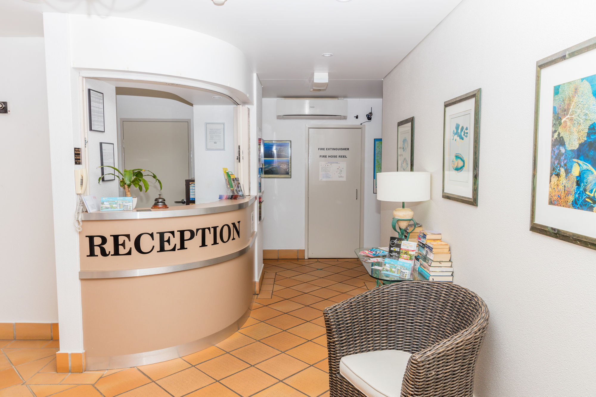 Belaire Place Motel Apartments Over view