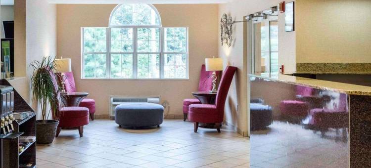 切斯特-南里奇蒙凯艺酒店(Quality Inn Chester - South Richmond)图片