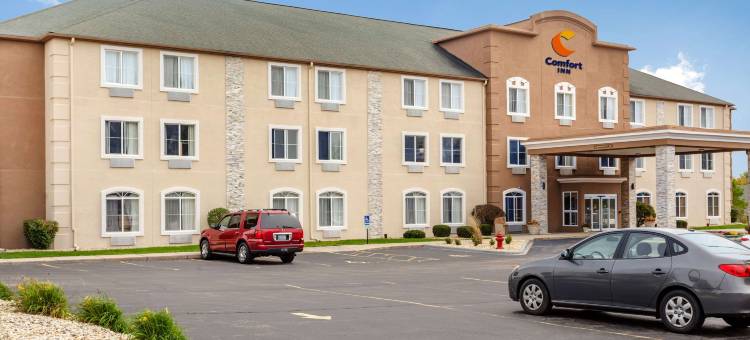 迪卡尔布舒适酒店-毗邻大学(Comfort Inn DeKalb - Adjacent the University)图片