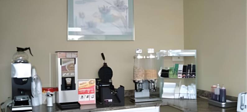 伦敦骑士酒店(Knights Inn London Ontario)图片