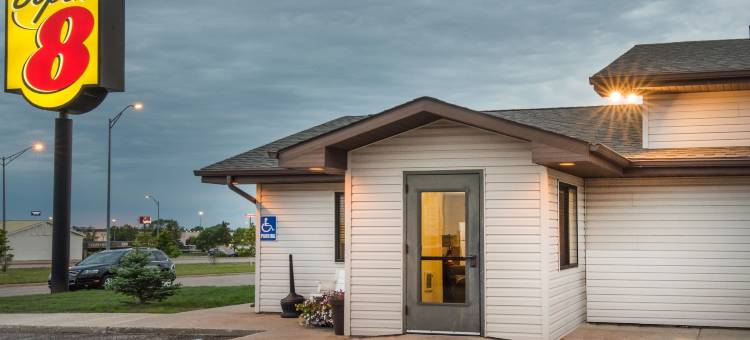 詹姆斯敦速8酒店(Super 8 by Wyndham Jamestown)图片