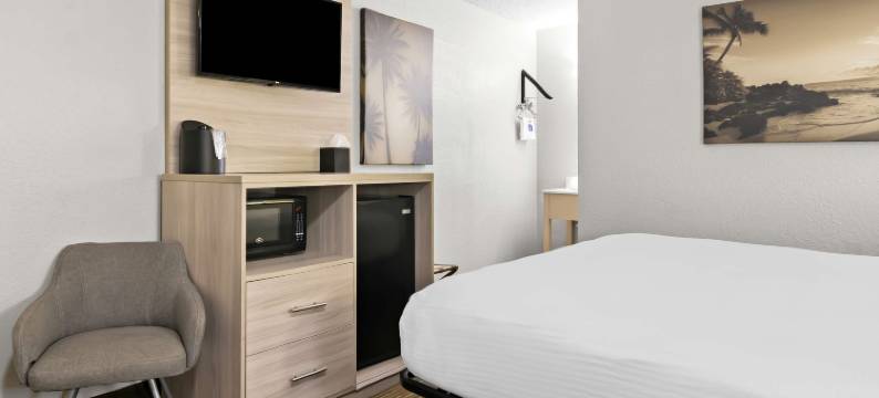 乔普林绿洲贝斯特韦斯特套房酒店(Best Western the Oasis at Joplin)图片