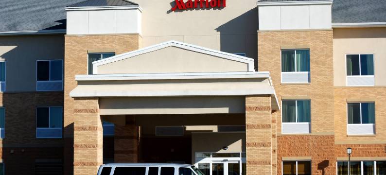 德梅因机场万枫酒店(Fairfield Inn & Suites des Moines Airport)图片