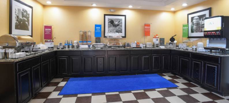 德赖里奇希尔顿欢朋酒店(Hampton Inn Dry Ridge)图片