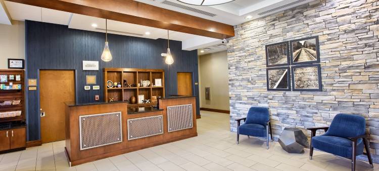 罗利达勒姆机场福朋喜来登酒店(Four Points by Sheraton Raleigh Durham Airport)图片