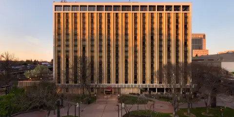 Holiday Inn 薩克拉門託首都廣場