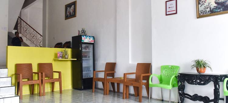 红多兹酒店-近苏丹哈桑丁机场2号(RedDoorz Near Sultan Hasanuddin Airport 2)图片