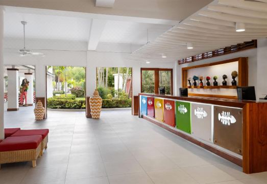 Grand Decameron Montego Beach, A Trademark All InclusiveHotel Overview