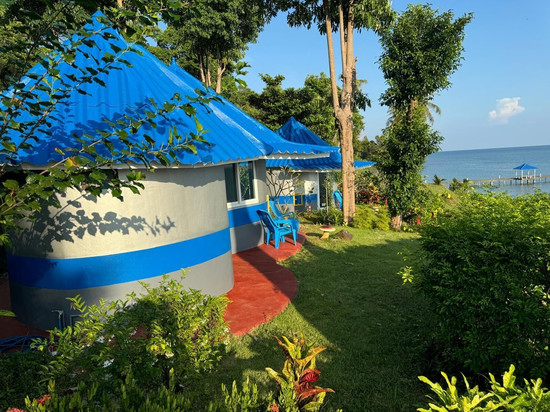 玛岛布里小屋自然度假村