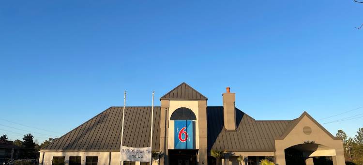 阿拉巴马伯明翰 - 医学中心 6 号汽车旅馆(Motel 6 Birmingham, Al - Medical Center)图片