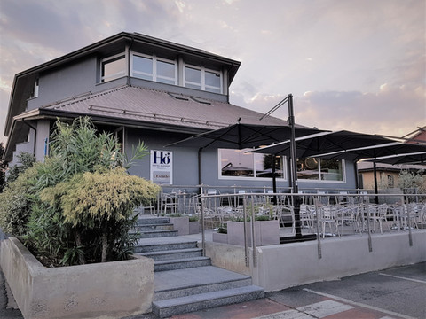 奥利吉欧马尔彭萨酒店