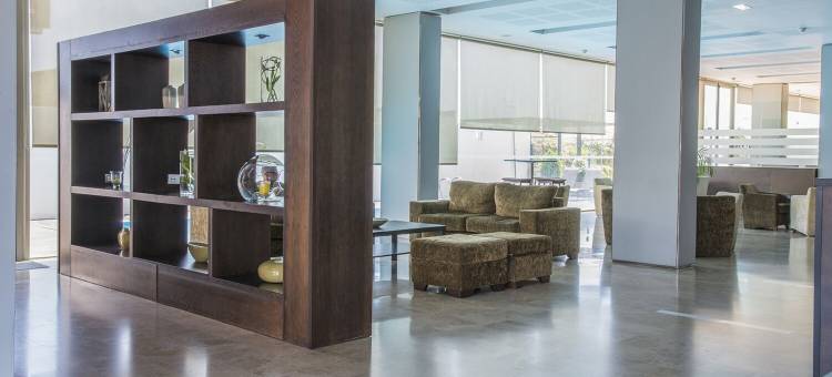 华伦西亚艾克松酒店(Hotel Xon's Valencia)图片