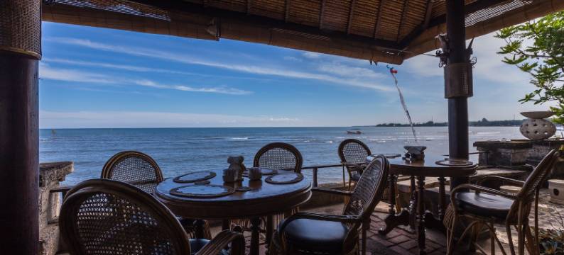 新阿迪拉玛海滩酒店(New Adirama Beach Hotel)图片