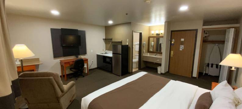 弥诺特，ND的工作室6(Studio 6 Minot, ND)图片