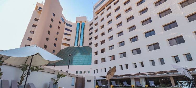 科罗纳广场酒店(Hotel Corona Plaza)图片